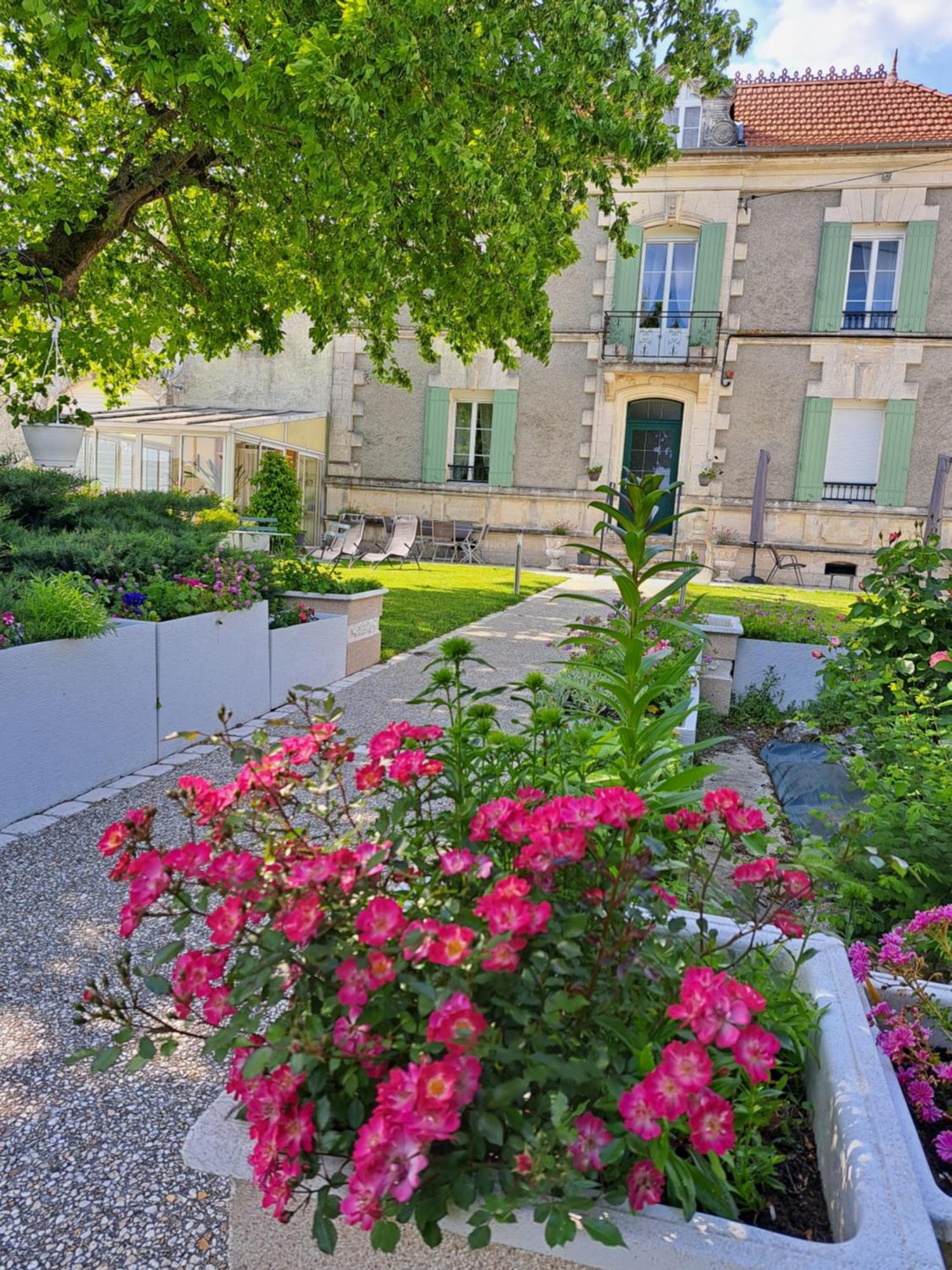 Appartement La Metairie Au Milieu Des Vignes à Réaux Extérieur photo