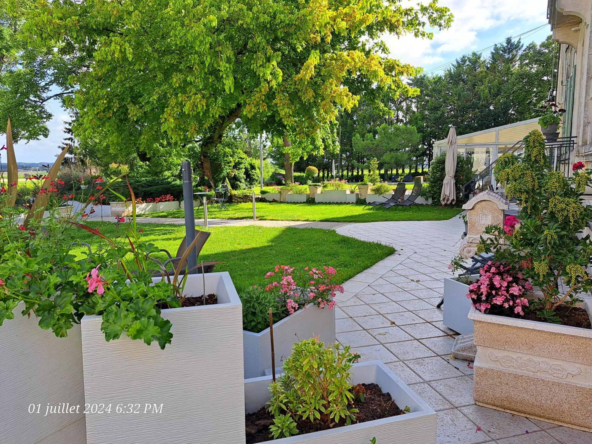 Appartement La Metairie Au Milieu Des Vignes à Réaux Extérieur photo